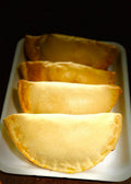 Bandeja de 4 empanadas de CARNE 🥟